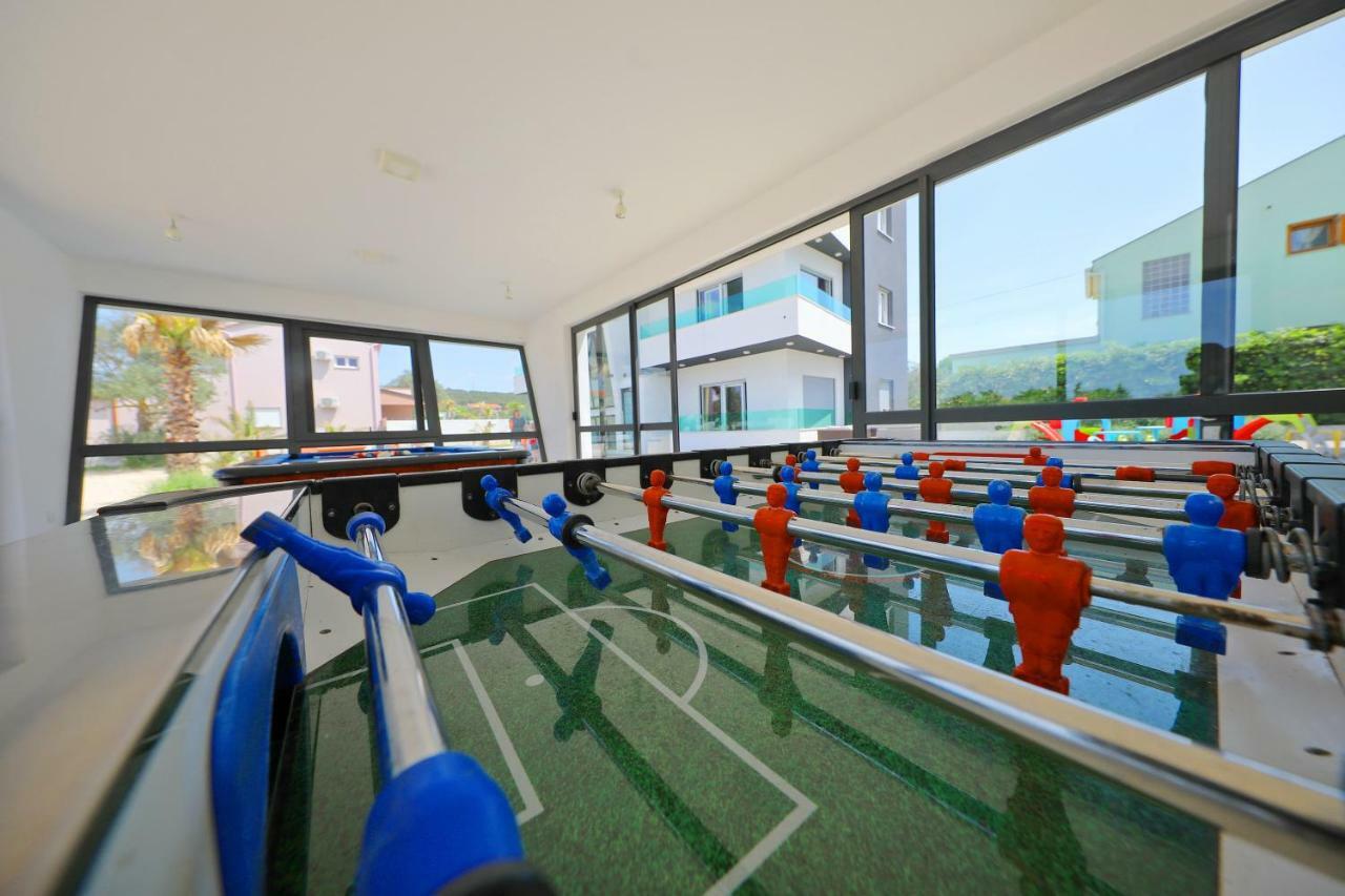 Boutique Apartments Blitz ビビニェ エクステリア 写真