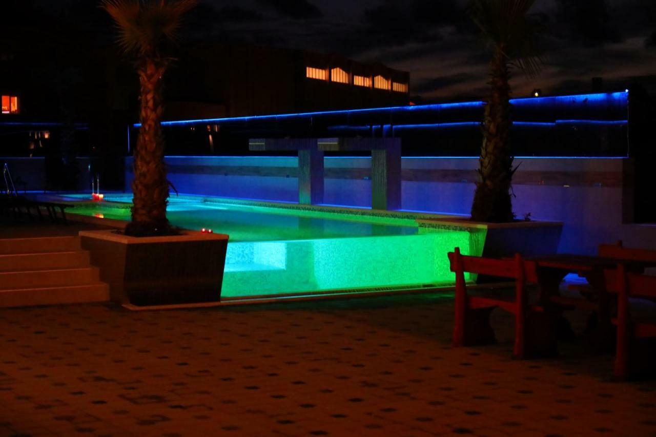 Boutique Apartments Blitz ビビニェ エクステリア 写真